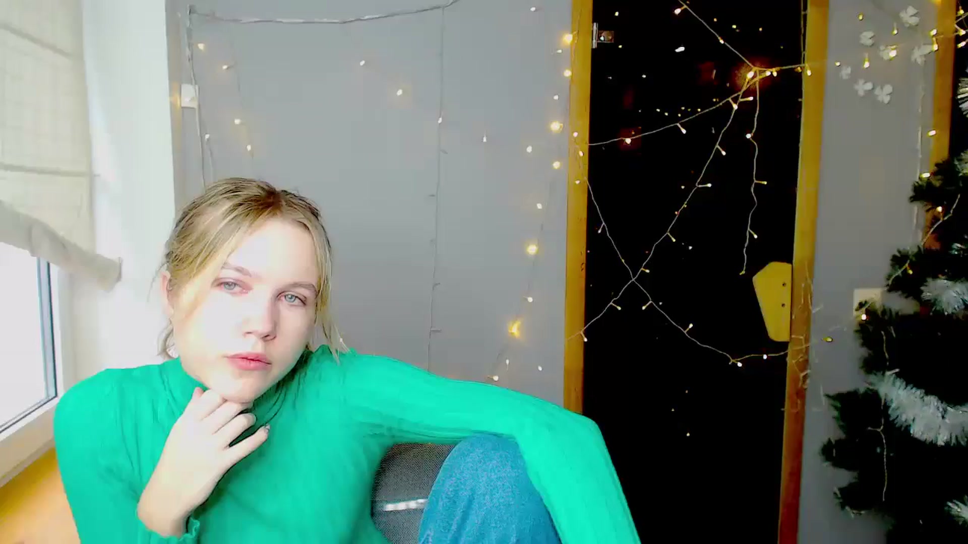 Gallery image thumbnail from Kate_Lewiss's myfreecams stream on, 01/10/2025, 09:47 image 1 of 20