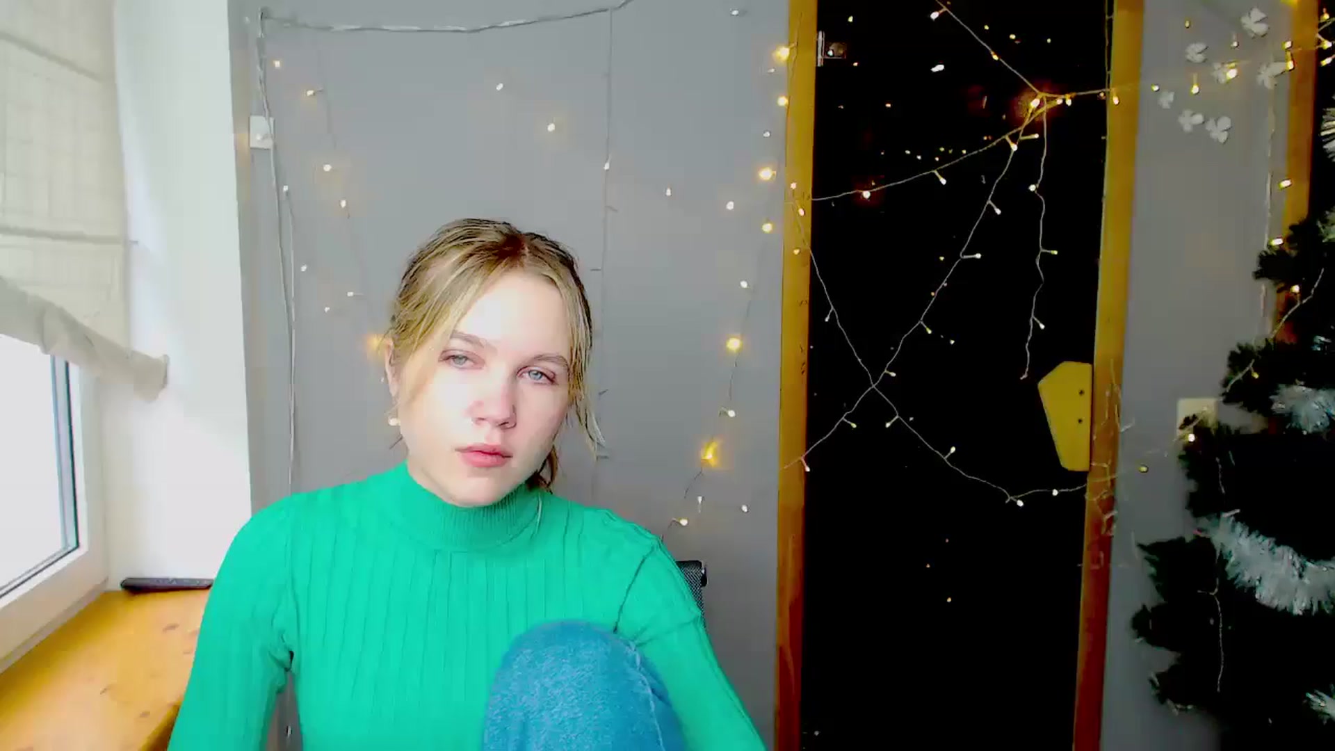 Gallery image thumbnail from Kate_Lewiss's myfreecams stream on, 01/10/2025, 09:47 image 5 of 20