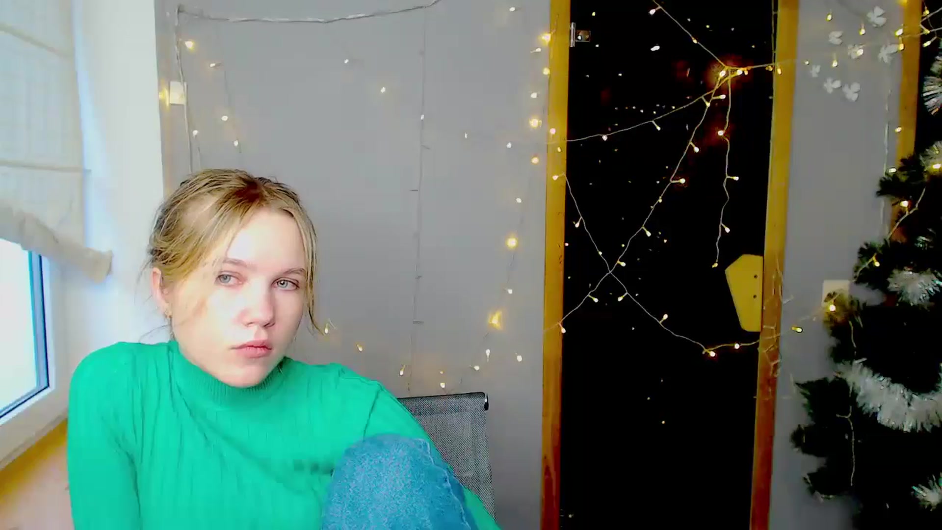Gallery image thumbnail from Kate_Lewiss's myfreecams stream on, 01/10/2025, 11:53 image 20 of 20