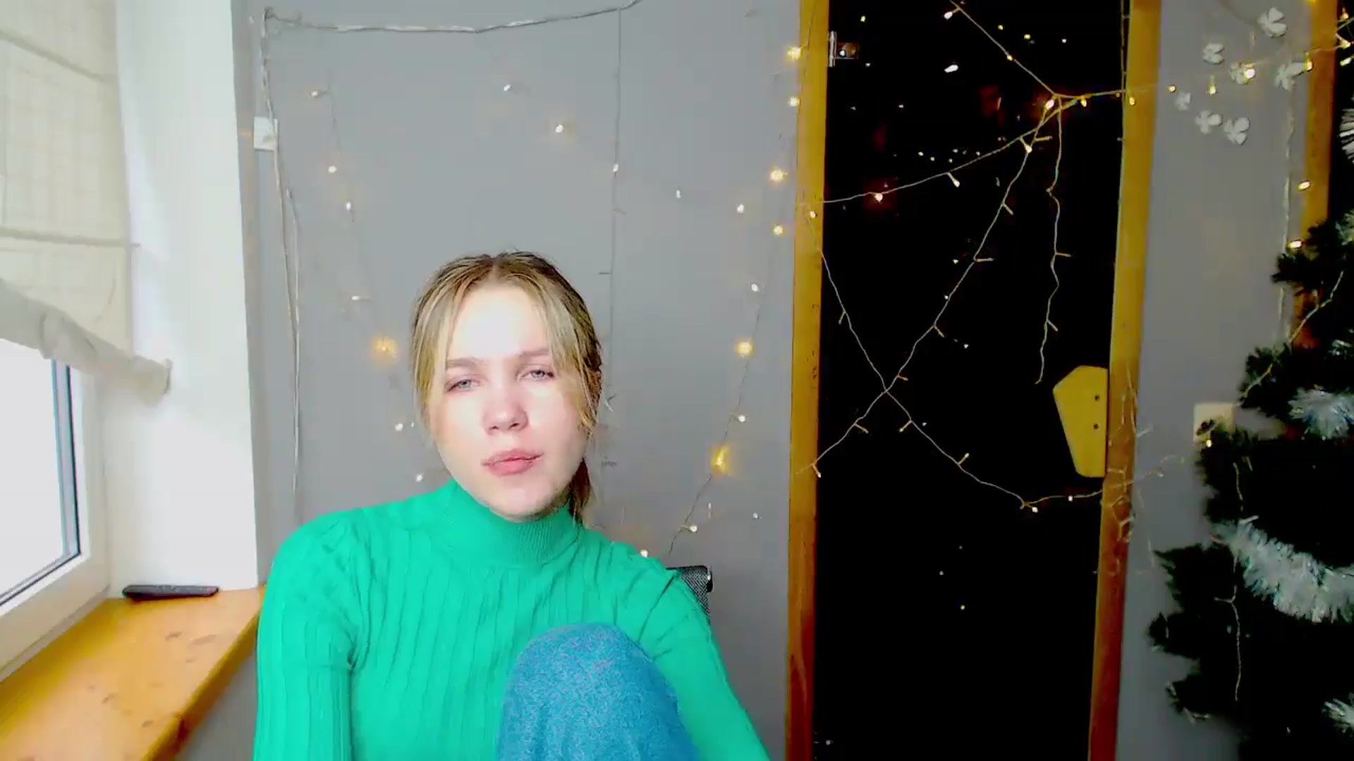 Gallery image thumbnail from Kate_Lewiss's myfreecams stream on, 01/10/2025, 11:53 image 4 of 20