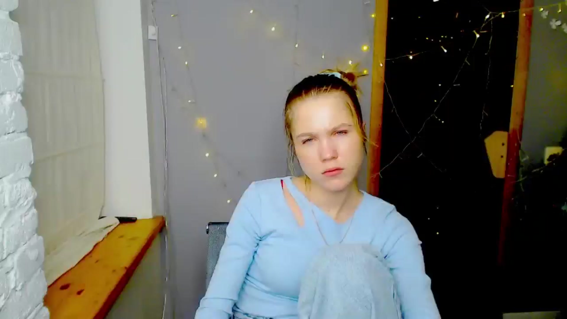 Gallery image thumbnail from Kate_Lewiss's myfreecams stream on, 01/11/2025, 15:25 image 11 of 20