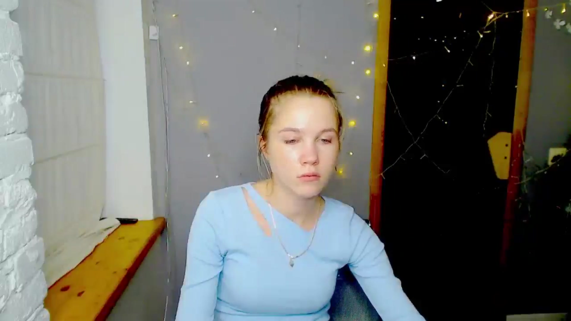 Gallery image thumbnail from Kate_Lewiss's myfreecams stream on, 01/11/2025, 15:25 image 3 of 20