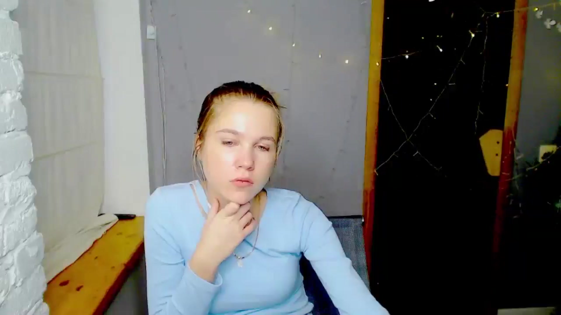 Gallery image thumbnail from Kate_Lewiss's myfreecams stream on, 01/11/2025, 15:25 image 4 of 20