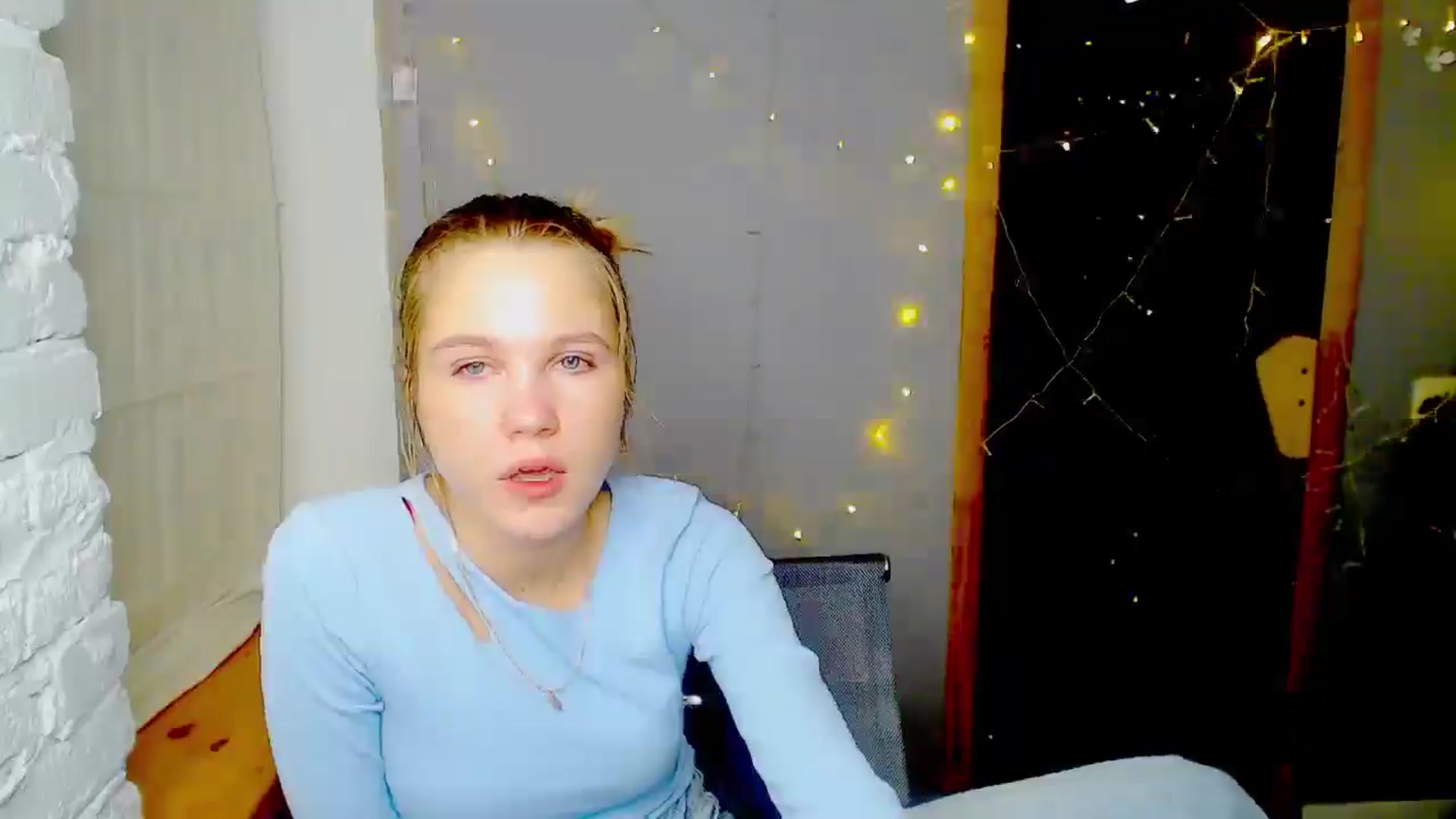 Gallery image thumbnail from Kate_Lewiss's myfreecams stream on, 01/11/2025, 15:25 image 15 of 20