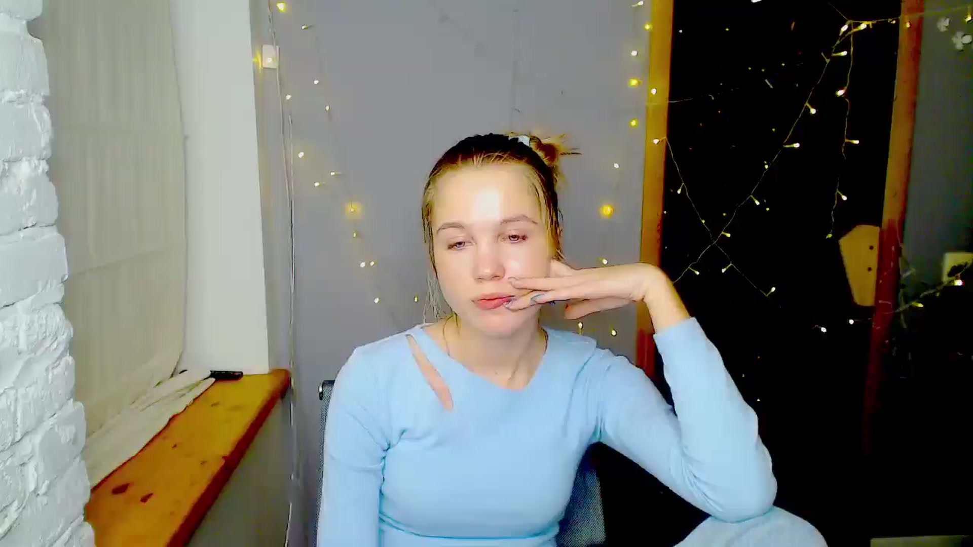Gallery image thumbnail from Kate_Lewiss's myfreecams stream on, 01/11/2025, 15:25 image 20 of 20