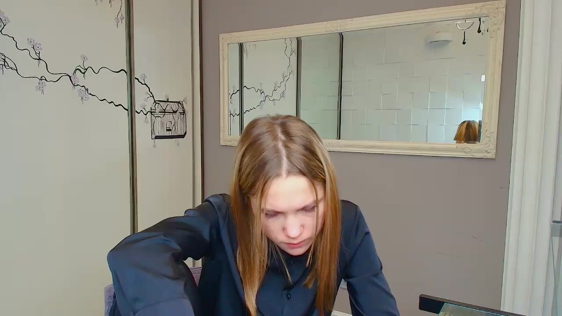 Gallery image thumbnail from Kate_Lewiss's myfreecams stream on, 01/16/2025, 09:08 image 3 of 20
