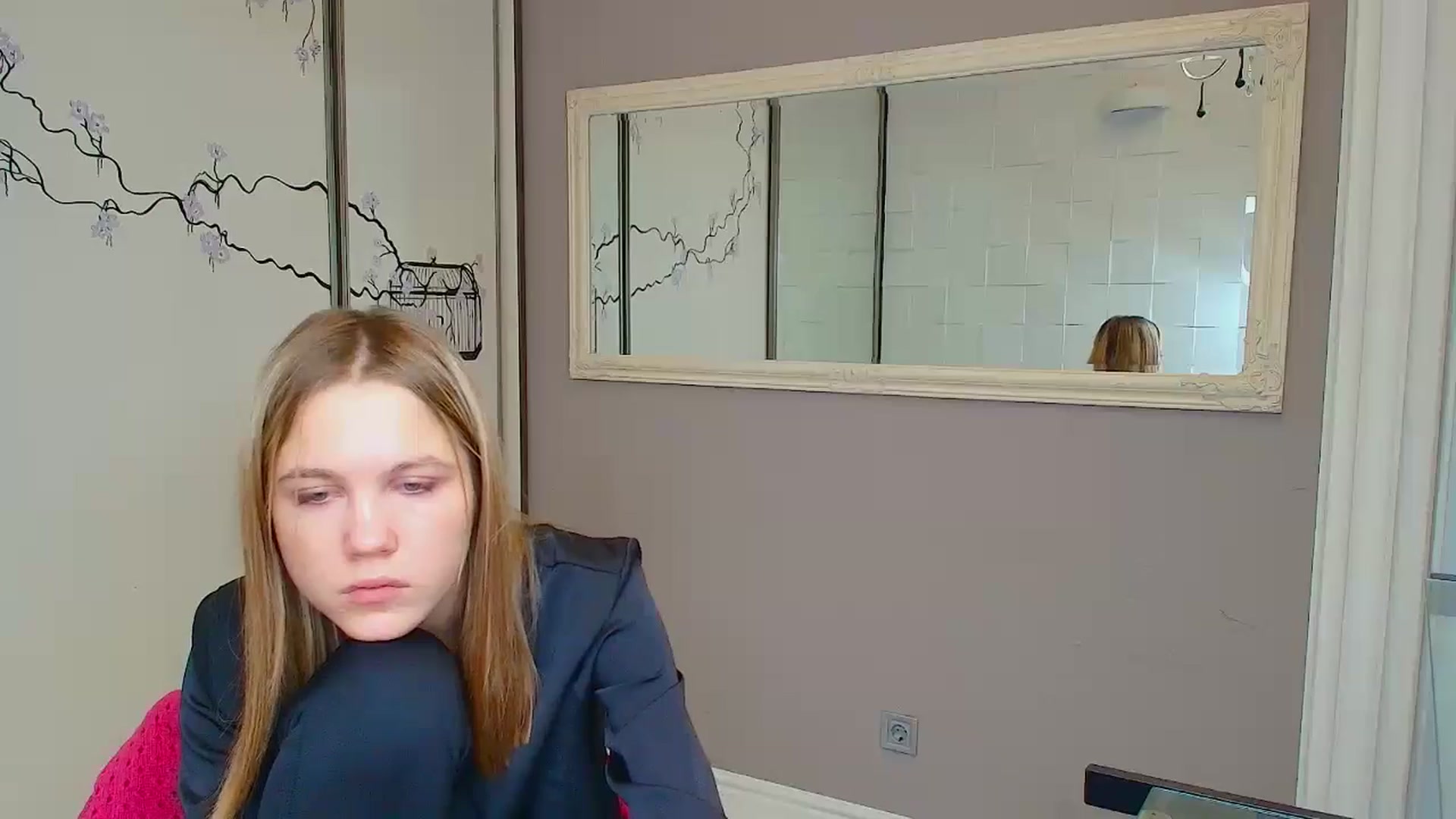 Gallery image thumbnail from Kate_Lewiss's myfreecams stream on, 01/16/2025, 12:04 image 16 of 20