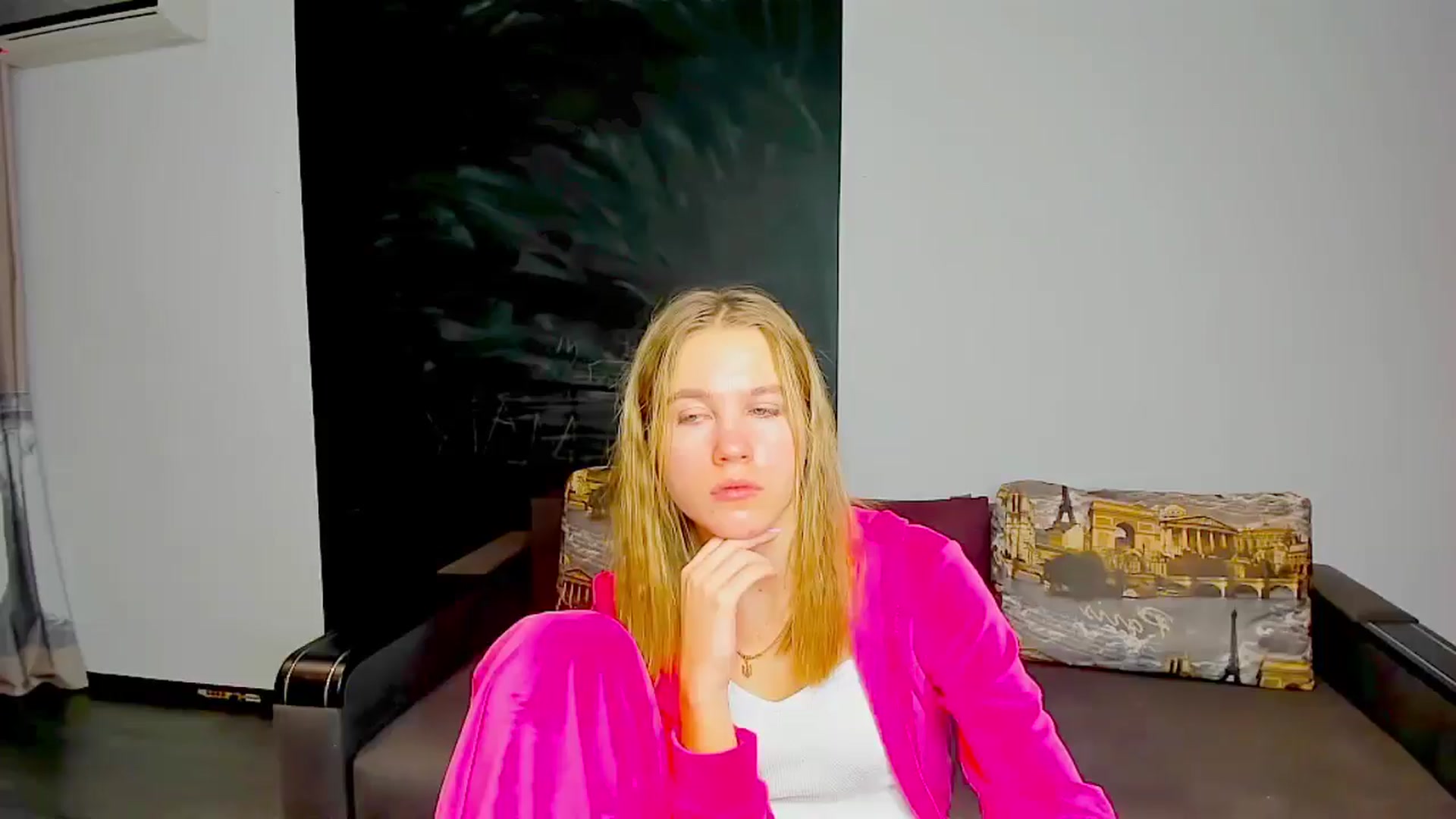 Gallery image thumbnail from Kate_Lewiss's myfreecams stream on, 01/29/2025, 08:42 image 1 of 20