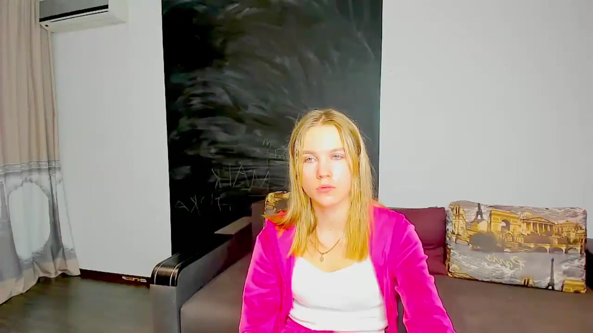 Gallery image thumbnail from Kate_Lewiss's myfreecams stream on, 01/29/2025, 12:04 image 7 of 20