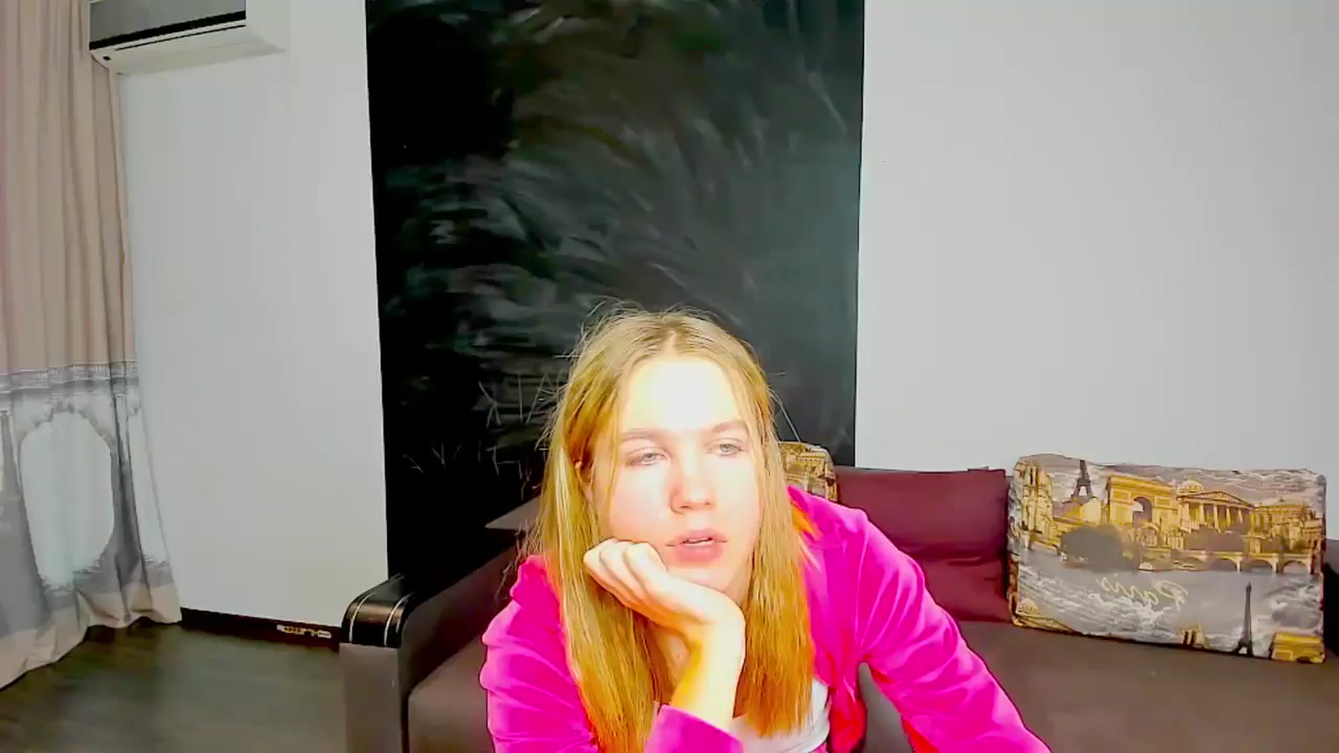 Gallery image thumbnail from Kate_Lewiss's myfreecams stream on, 01/29/2025, 12:04 image 16 of 20