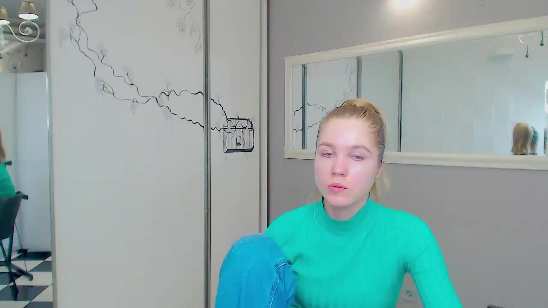 Gallery image thumbnail from Kate_Lewiss's myfreecams stream on, 01/30/2025, 12:03 image 16 of 20