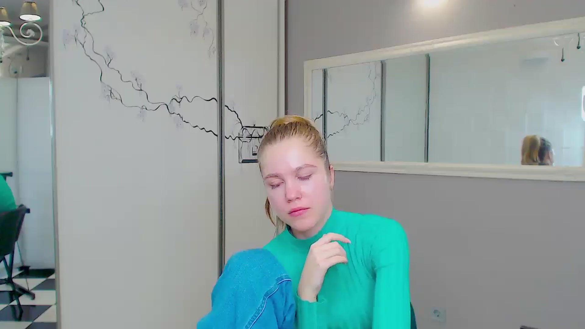 Gallery image thumbnail from Kate_Lewiss's myfreecams stream on, 01/30/2025, 12:03 image 4 of 20