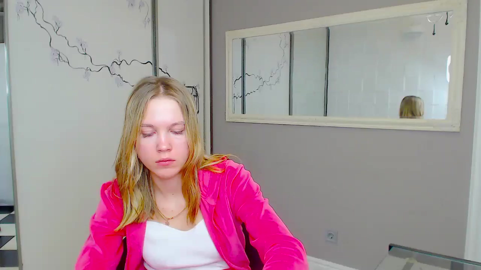 Gallery image thumbnail from Kate_Lewiss's myfreecams stream on, 02/06/2025, 10:33 image 7 of 20