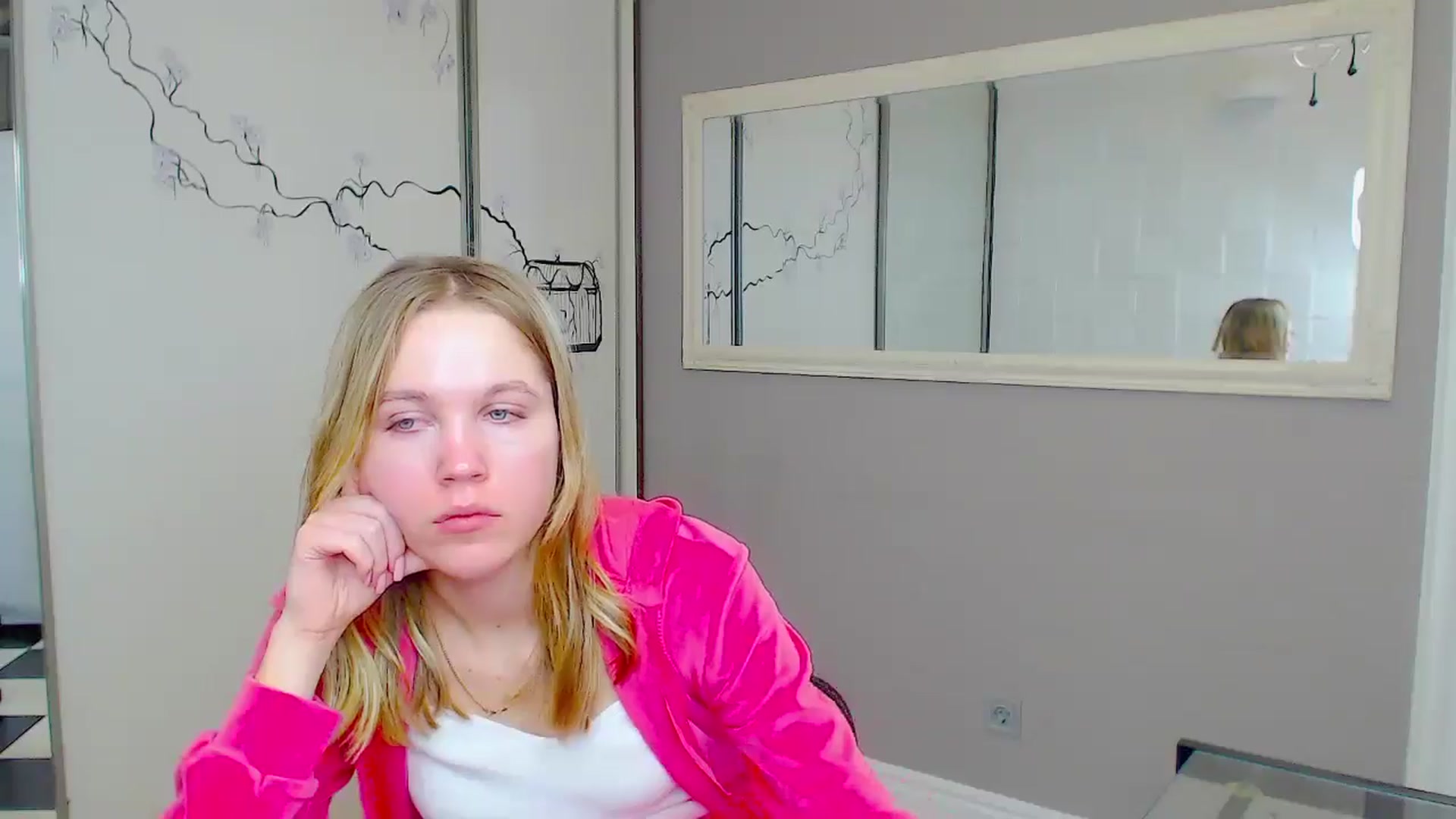 Gallery image thumbnail from Kate_Lewiss's myfreecams stream on, 02/06/2025, 12:03 image 2 of 20