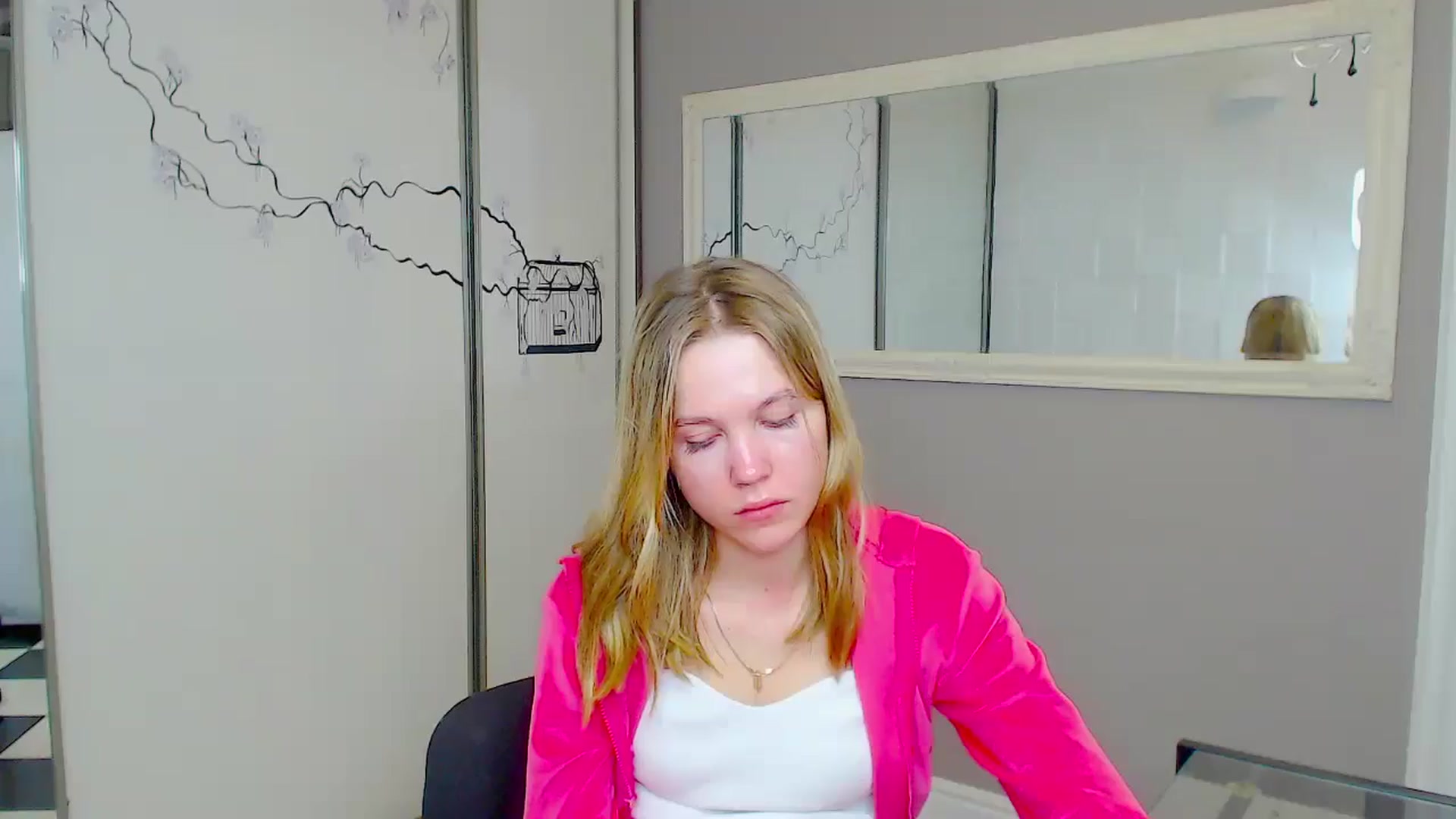 Gallery image thumbnail from Kate_Lewiss's myfreecams stream on, 02/06/2025, 12:03 image 11 of 20