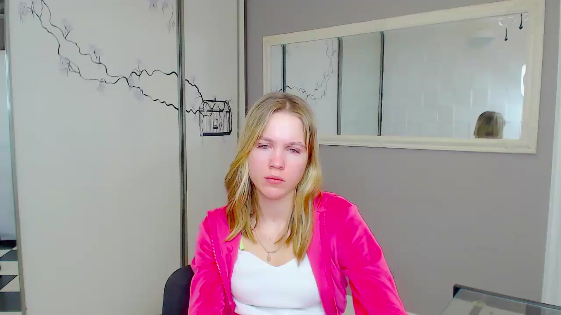 Gallery image thumbnail from Kate_Lewiss's myfreecams stream on, 02/06/2025, 12:03 image 8 of 20