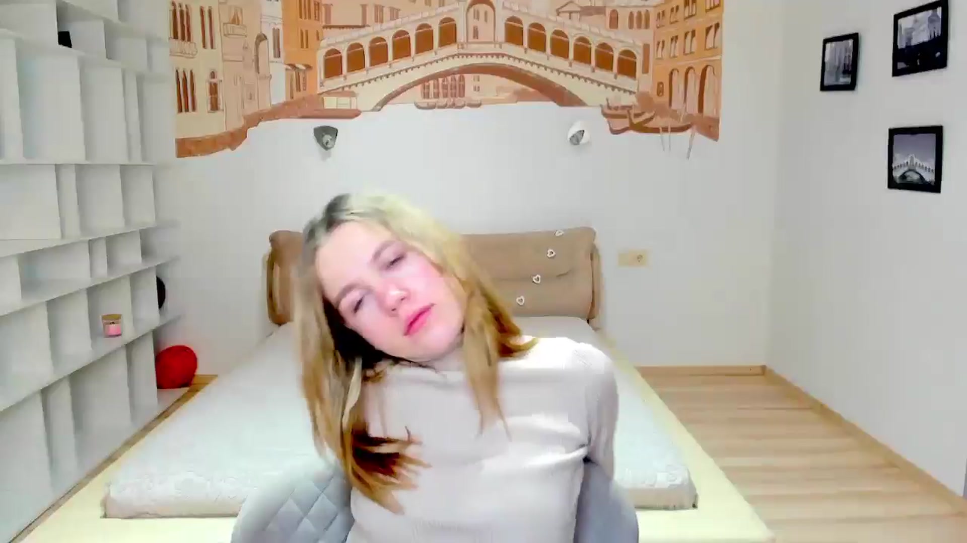 Gallery image thumbnail from Kate_Lewiss's myfreecams stream on, 02/11/2025, 11:36 image 16 of 20