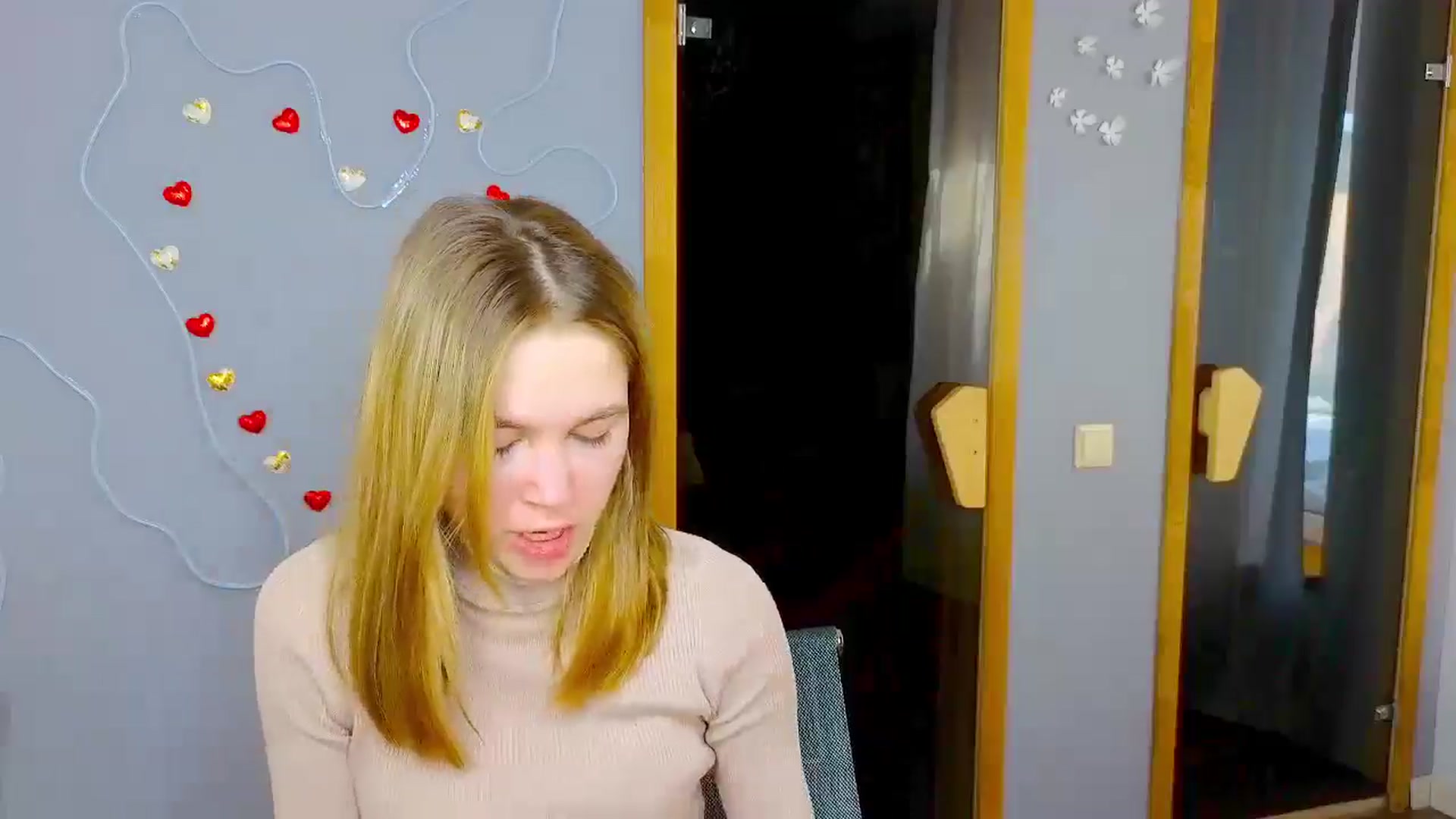 Gallery image thumbnail from Kate_Lewiss's myfreecams stream on, 02/17/2025, 08:18 image 10 of 20