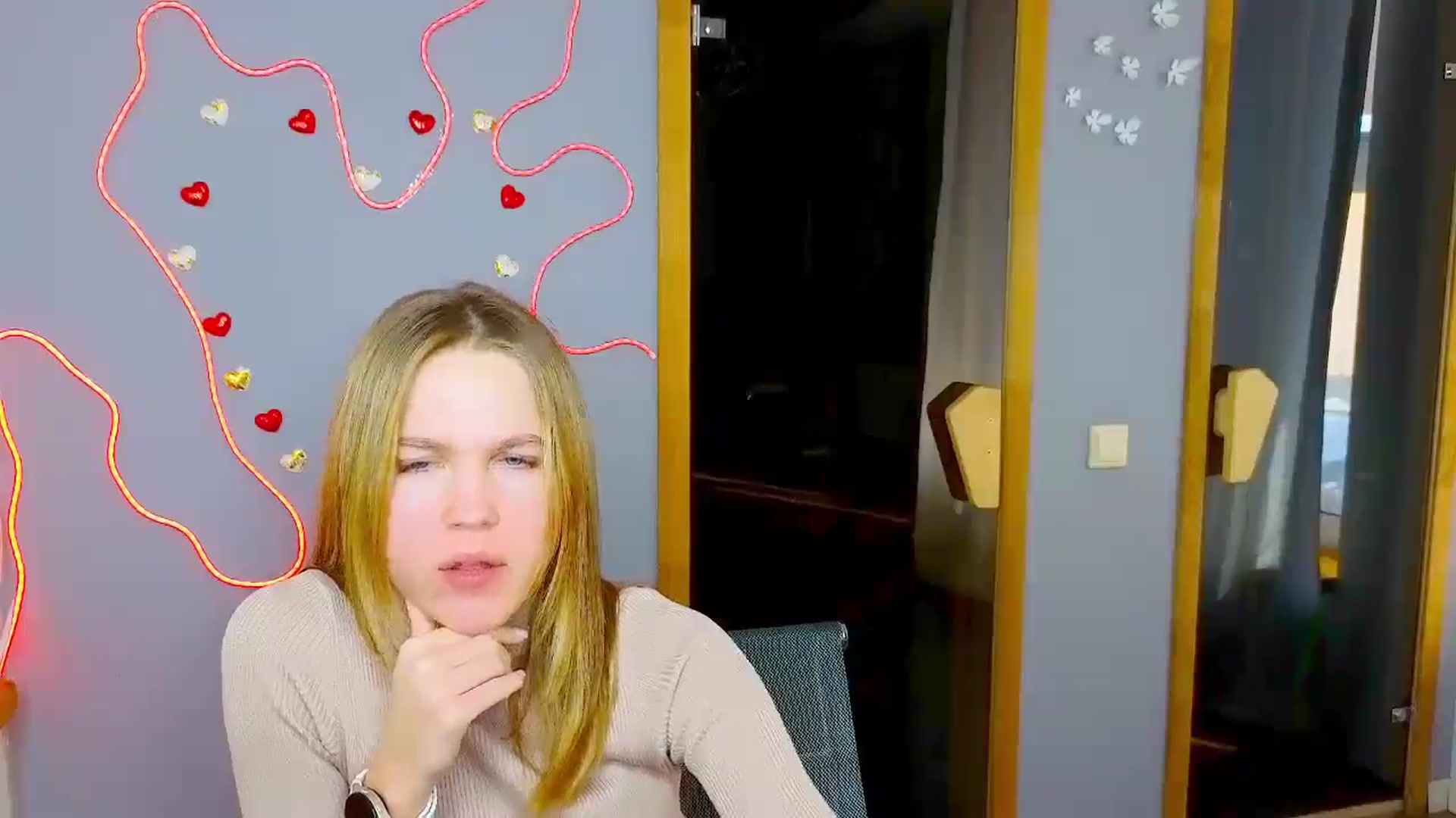 Gallery image thumbnail from Kate_Lewiss's myfreecams stream on, 02/17/2025, 09:21 image 5 of 20