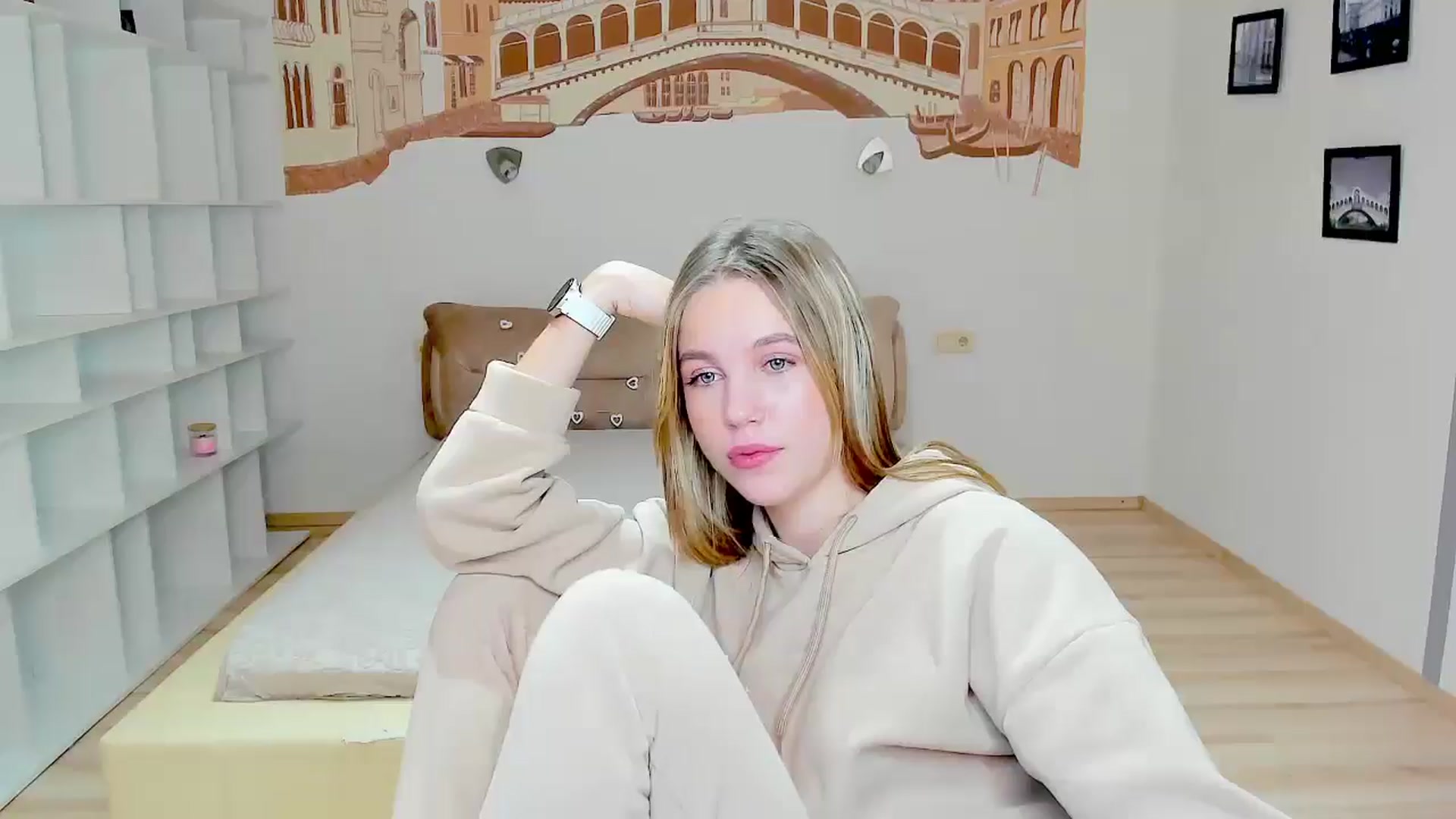 Gallery image thumbnail from Kate_Lewiss's myfreecams stream on, 02/18/2025, 09:49 image 1 of 20