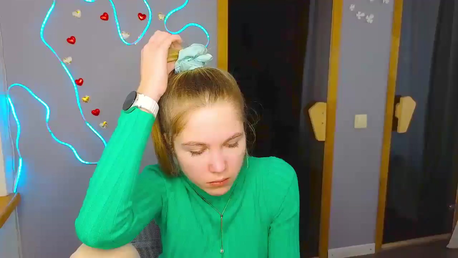 Gallery image thumbnail from Kate_Lewiss's myfreecams stream on, 02/23/2025, 10:38 image 6 of 20