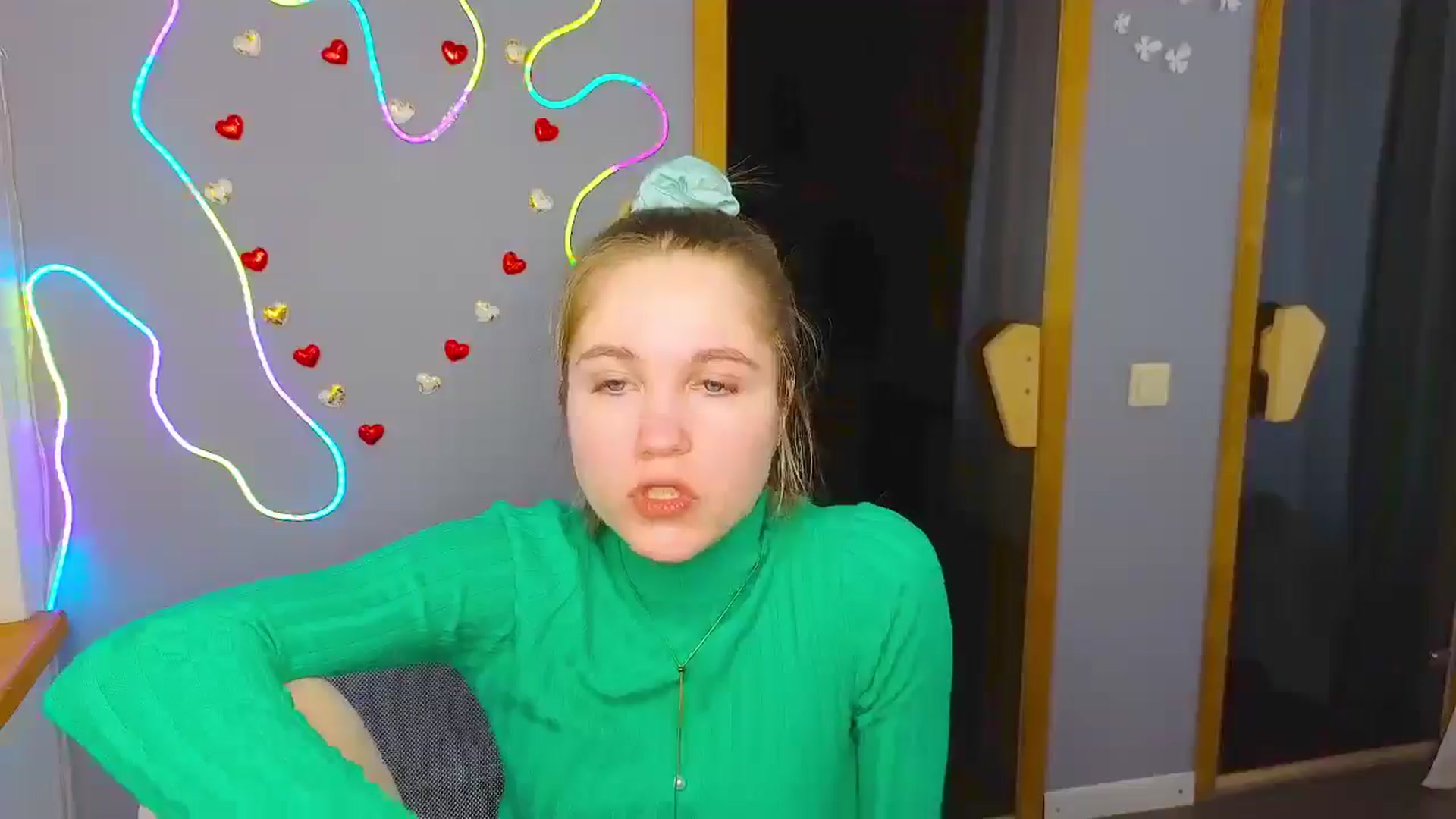 Gallery image thumbnail from Kate_Lewiss's myfreecams stream on, 02/23/2025, 10:38 image 12 of 20