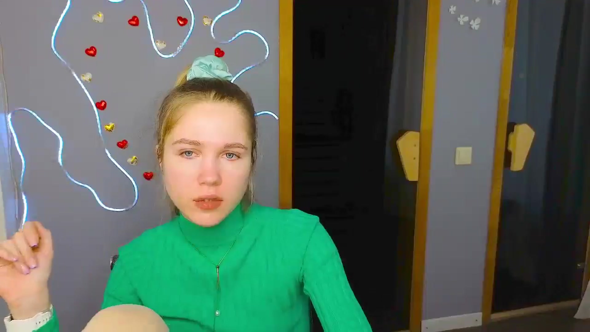 Gallery image thumbnail from Kate_Lewiss's myfreecams stream on, 02/23/2025, 10:38 image 8 of 20