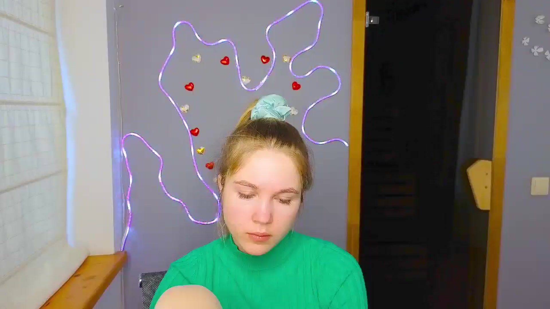 Gallery image thumbnail from Kate_Lewiss's myfreecams stream on, 02/23/2025, 12:01 image 10 of 20