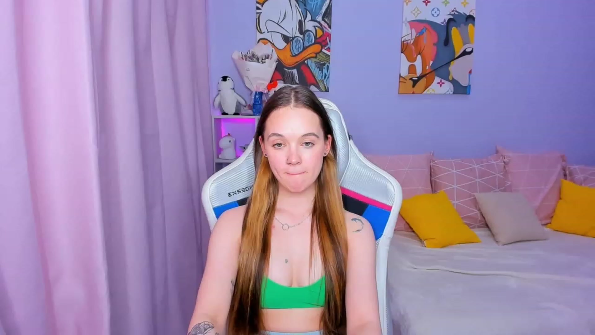 Gallery image thumbnail from Kate_Young's myfreecams stream on, 04/29/2023, 11:44 image 1 of 20