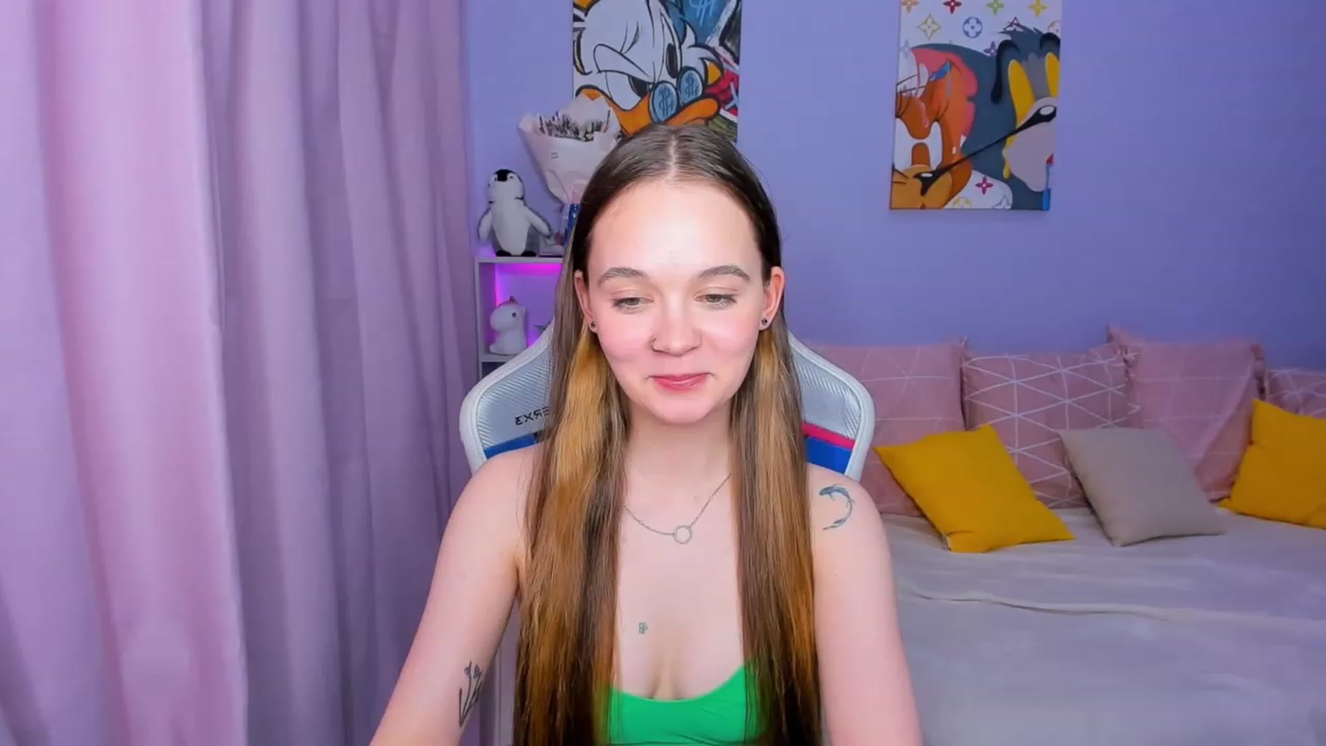 Gallery image thumbnail from Kate_Young's myfreecams stream on, 04/29/2023, 11:44 image 11 of 20