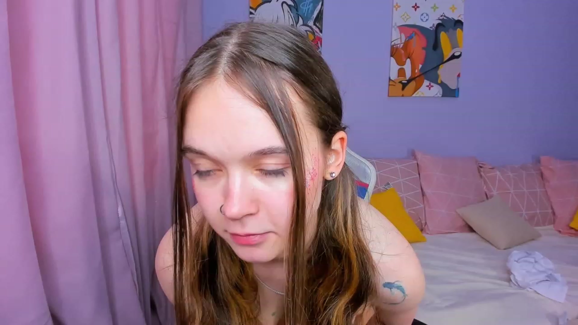 Gallery image thumbnail from Kate_Young's myfreecams stream on, 05/03/2023, 07:08 image 16 of 20