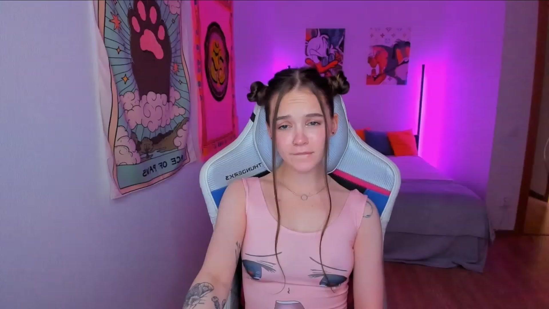Gallery image thumbnail from Kate_Young's myfreecams stream on, 06/21/2023, 04:43 image 5 of 20