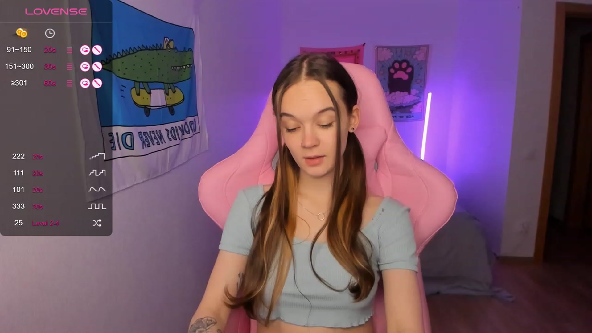 Gallery image thumbnail from Kate_Young's myfreecams stream on, 11/13/2023, 07:16 image 4 of 20
