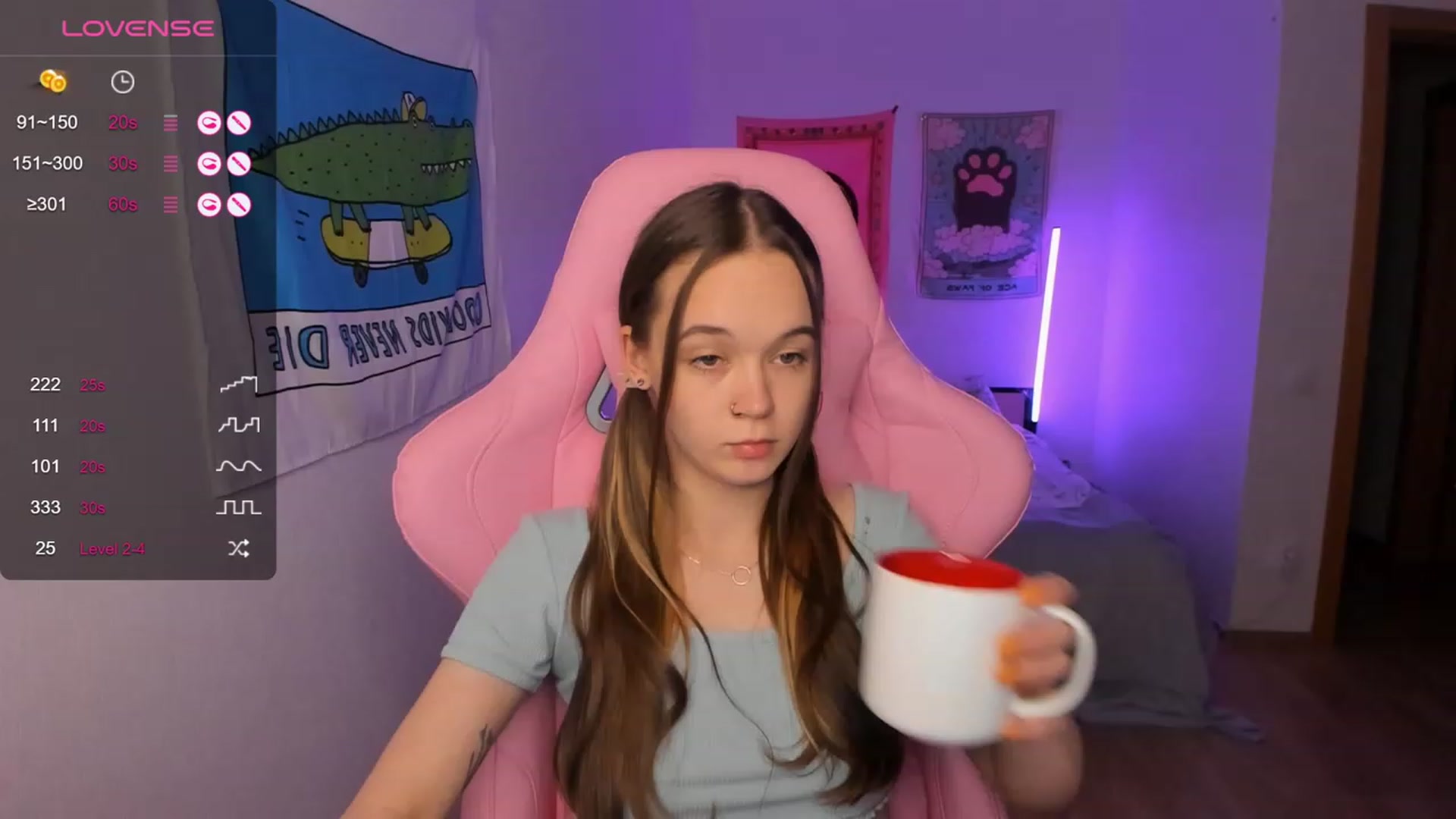 Gallery image thumbnail from Kate_Young's myfreecams stream on, 11/13/2023, 07:16 image 17 of 20