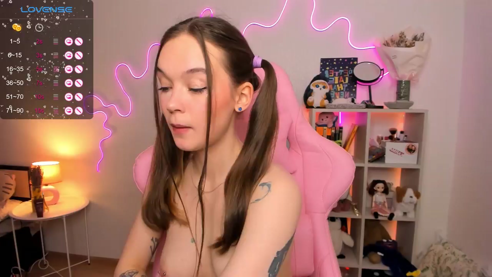 Gallery image thumbnail from Kate_Young's myfreecams stream on, 04/02/2024, 18:55 image 11 of 20