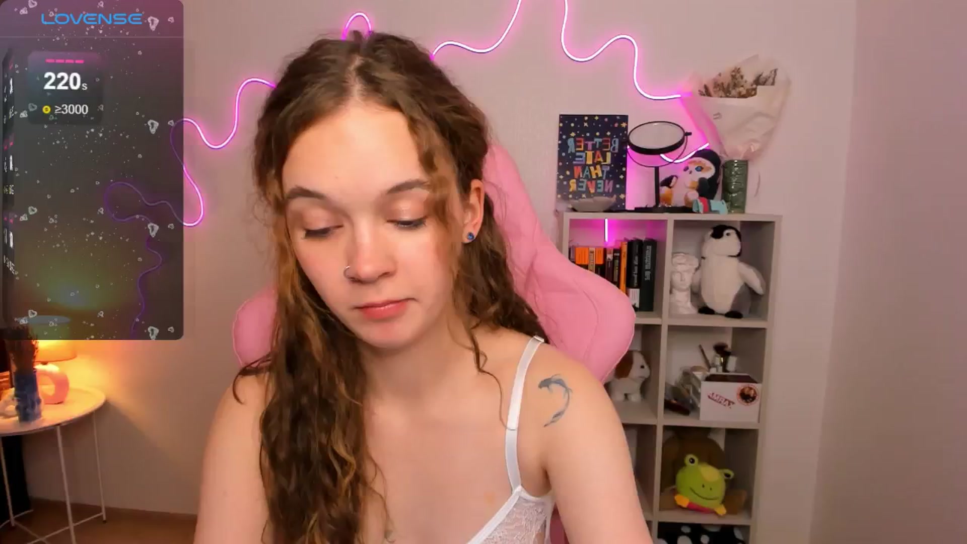 Gallery image thumbnail from Kate_Young's myfreecams stream on, 06/24/2024, 19:24 image 13 of 20