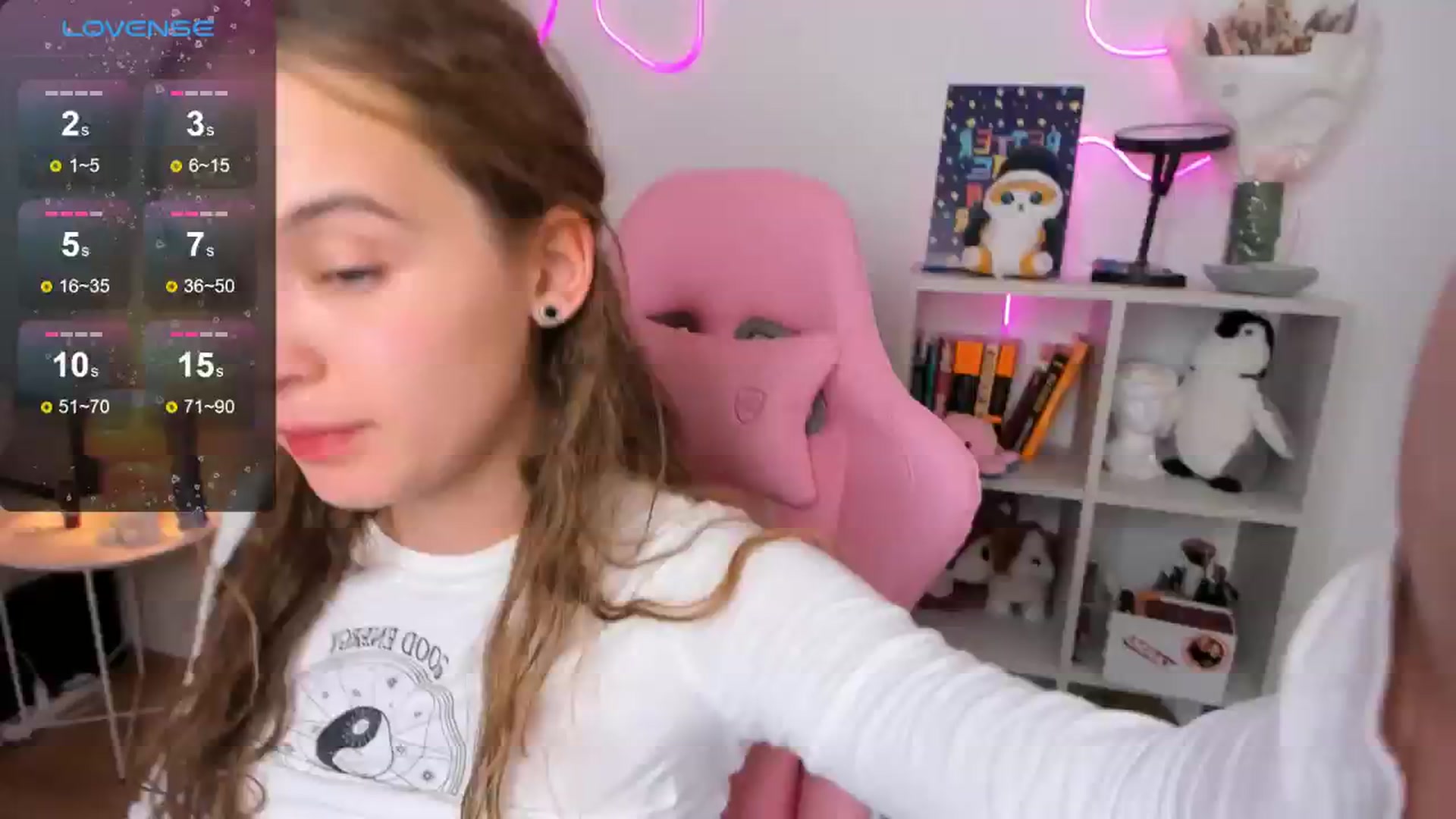 Gallery image thumbnail from Kate_Young's myfreecams stream on, 07/27/2024, 05:07 image 10 of 20