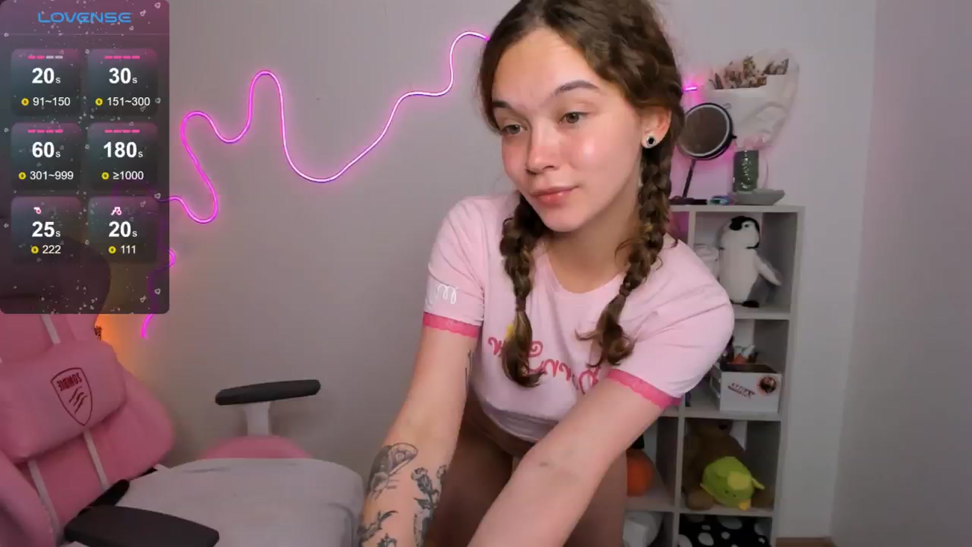 Gallery image thumbnail from Kate_Young's myfreecams stream on, 08/07/2024, 05:21 image 6 of 20