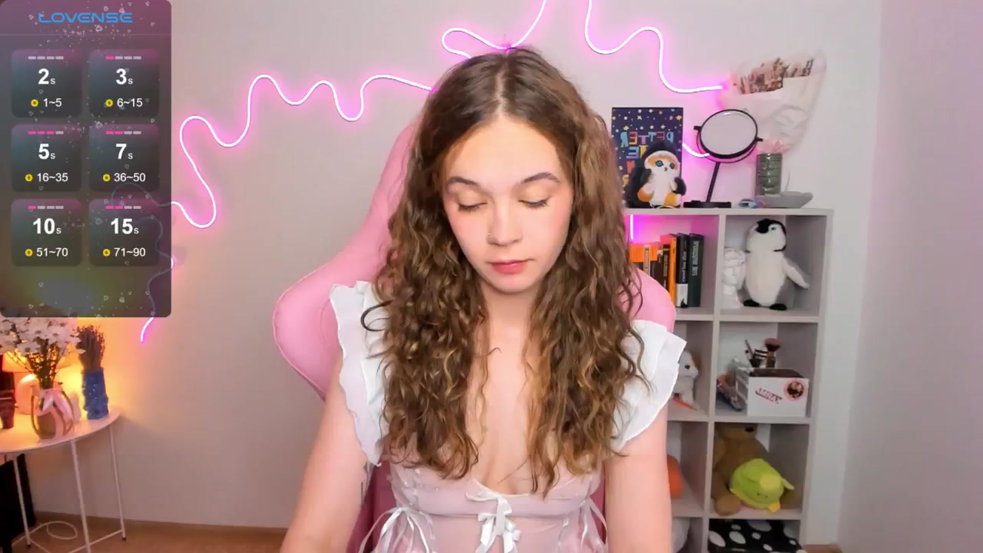 Gallery image thumbnail from Kate_Young's myfreecams stream on, 08/14/2024, 05:21 image 1 of 20