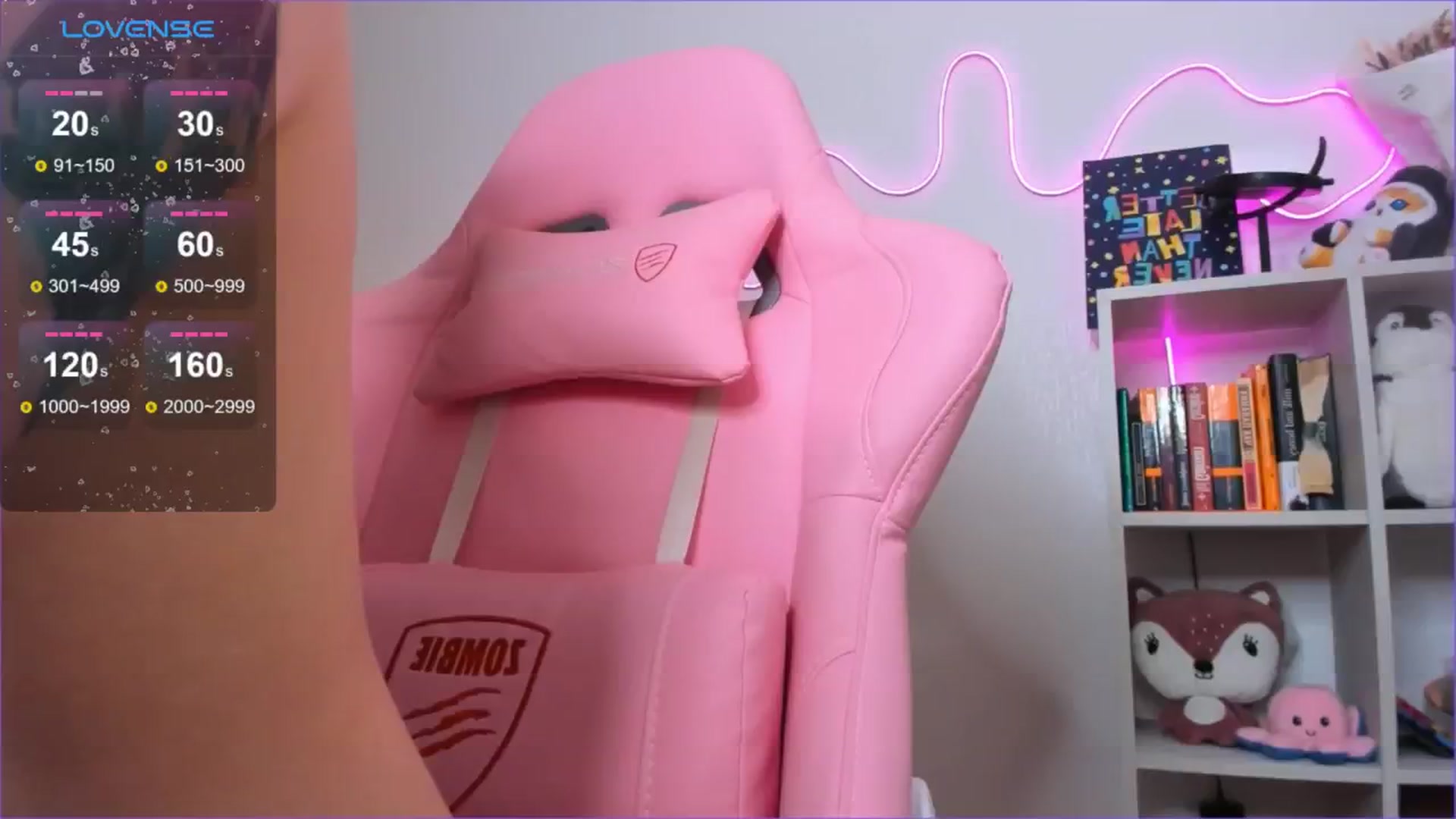 Gallery image thumbnail from Kate_Young's myfreecams stream on, 10/14/2024, 05:46 image 15 of 20