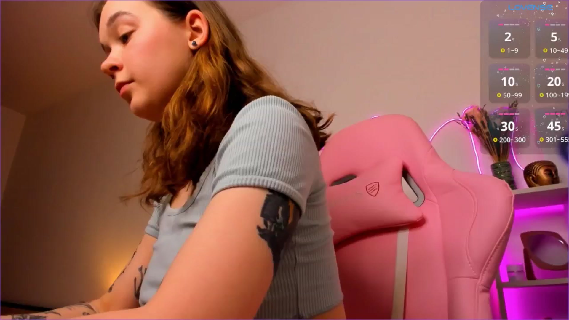 Gallery image thumbnail from Kate_Young's myfreecams stream on, 05/24/2025, 06:24 image 3 of 20