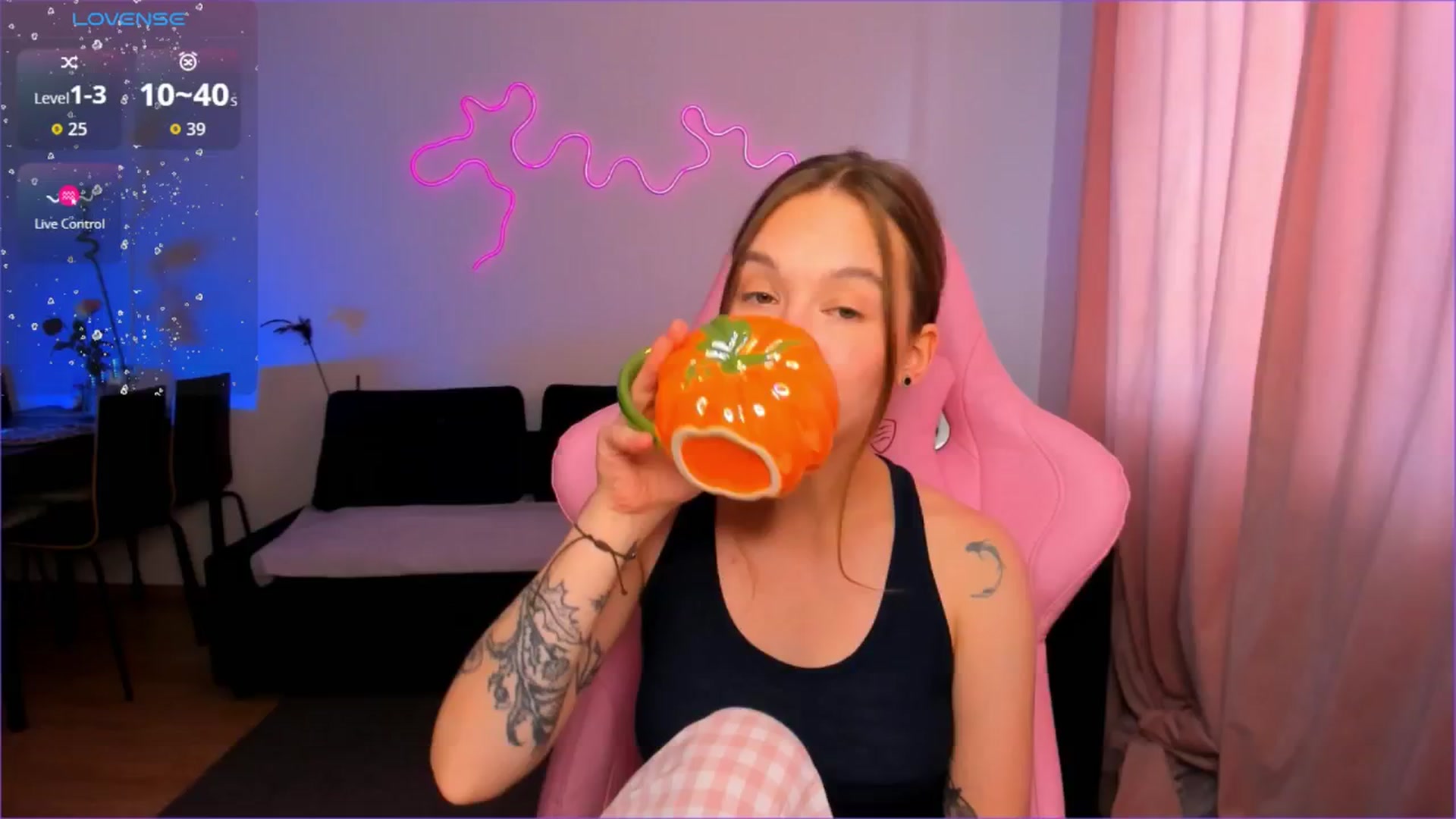 Gallery image thumbnail from Kate_Young's myfreecams stream on, 08/20/2025, 08:47 image 13 of 20