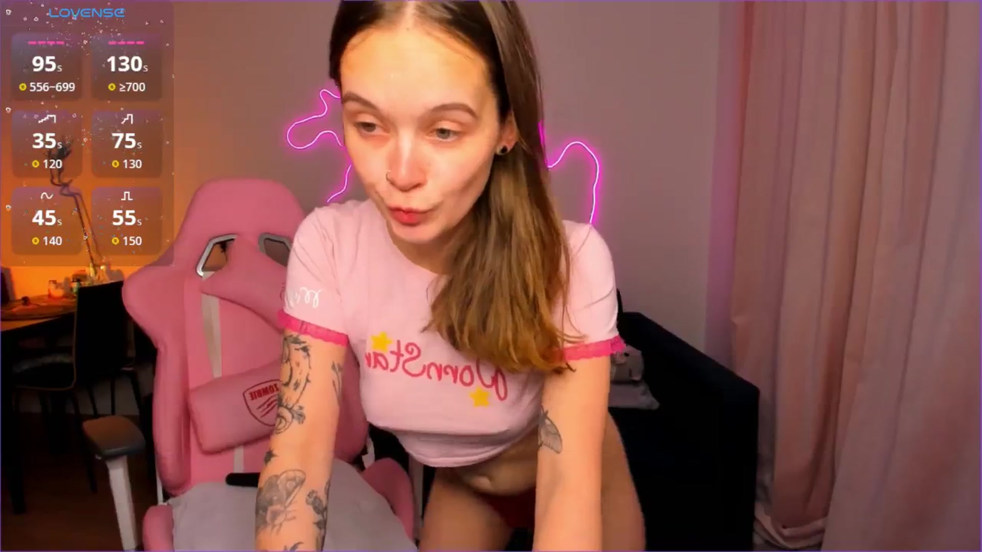 Gallery image thumbnail from Kate_Young's myfreecams stream on, 09/14/2025, 19:56 image 7 of 20