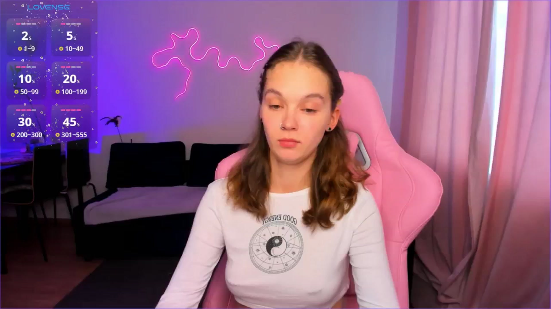 Gallery image thumbnail from Kate_Young's myfreecams stream on, 09/18/2025, 06:14 image 11 of 20