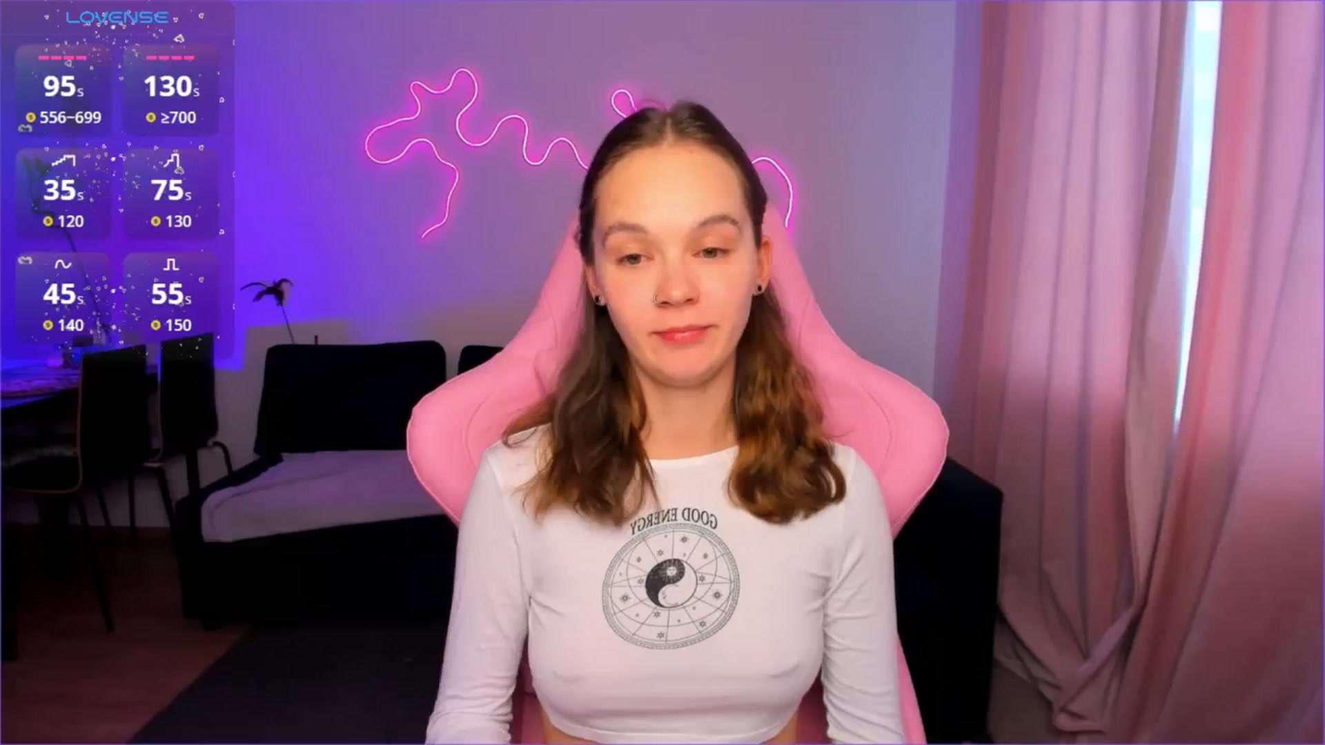 Gallery image thumbnail from Kate_Young's myfreecams stream on, 09/18/2025, 06:14 image 10 of 20