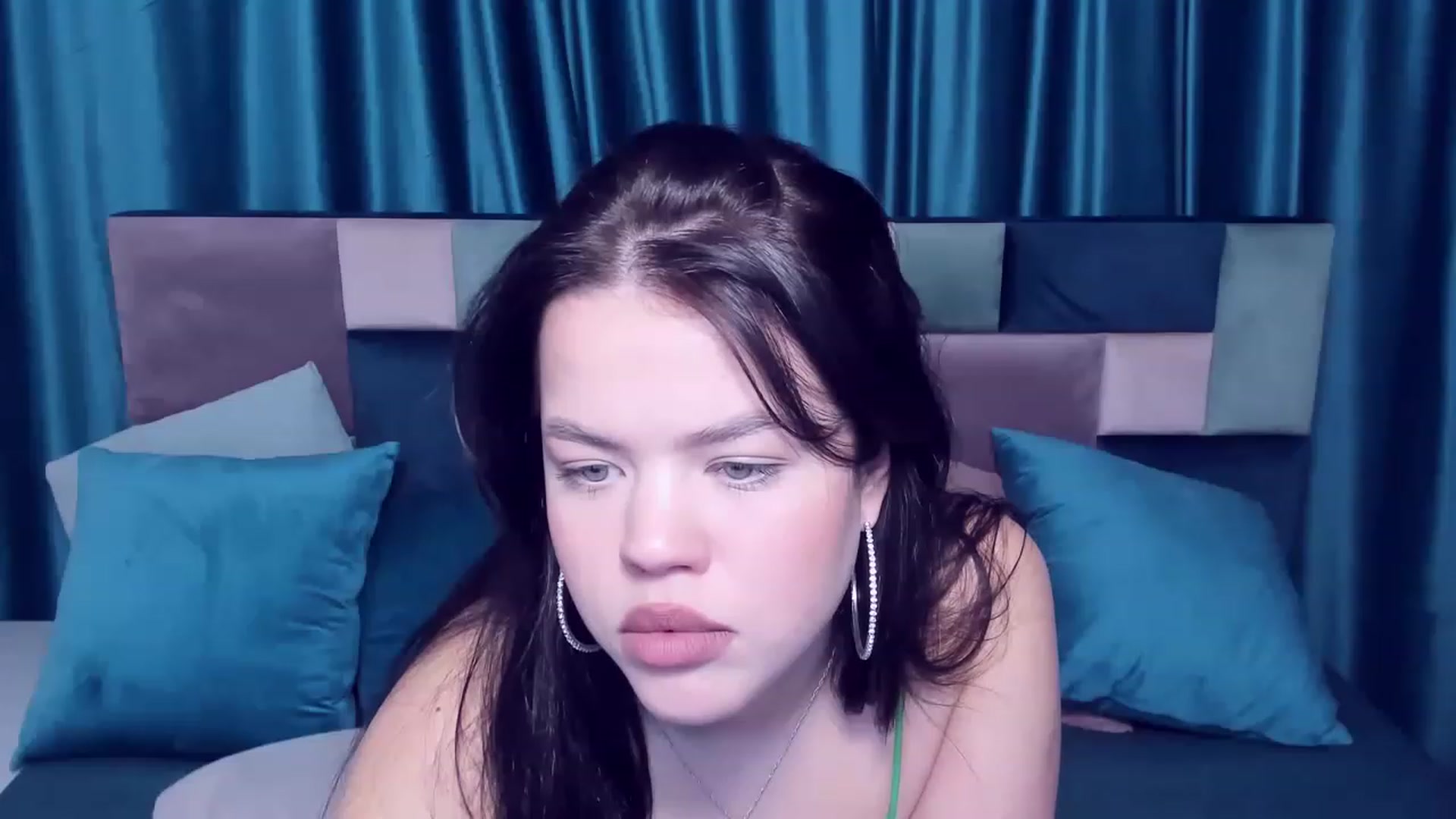 Gallery image thumbnail from Kateblaire_1's myfreecams stream on, 11/27/2022, 10:32 image 19 of 20
