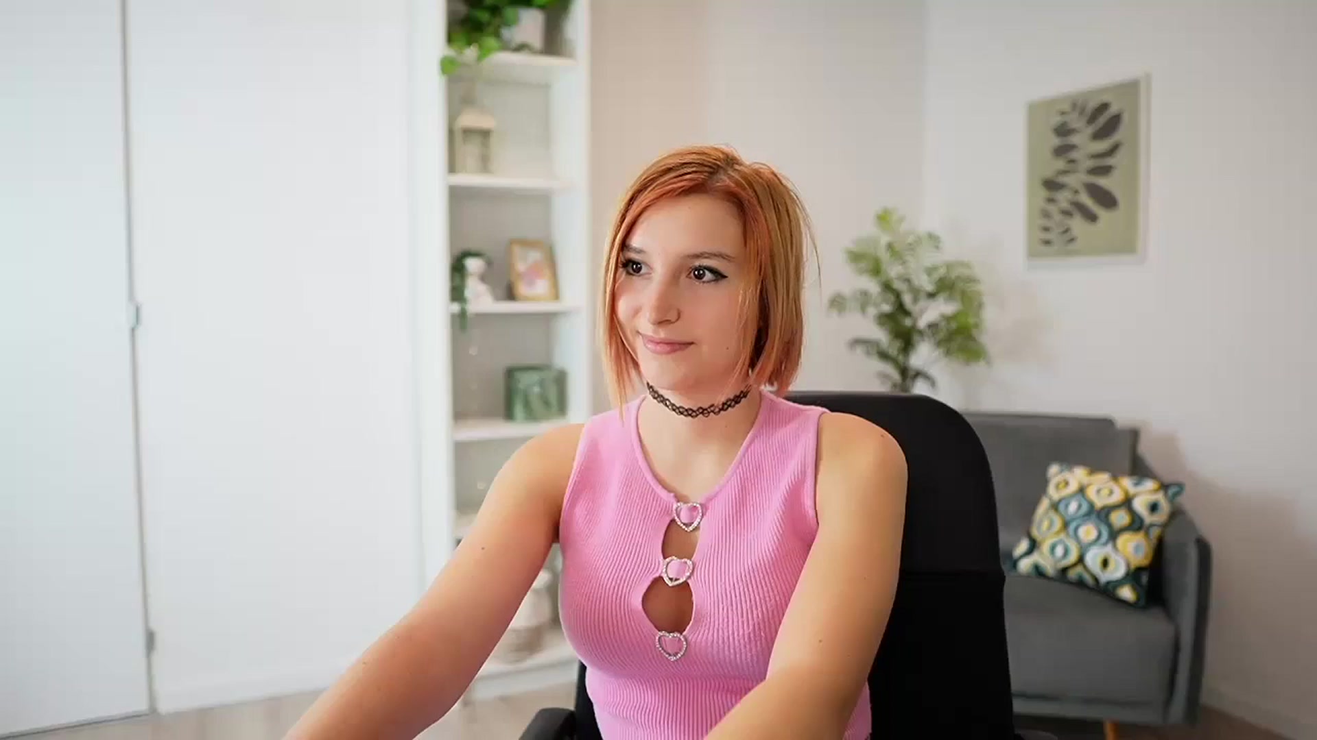 Gallery image thumbnail from Katei_England's myfreecams stream on, 10/15/2023, 10:47 image 6 of 20