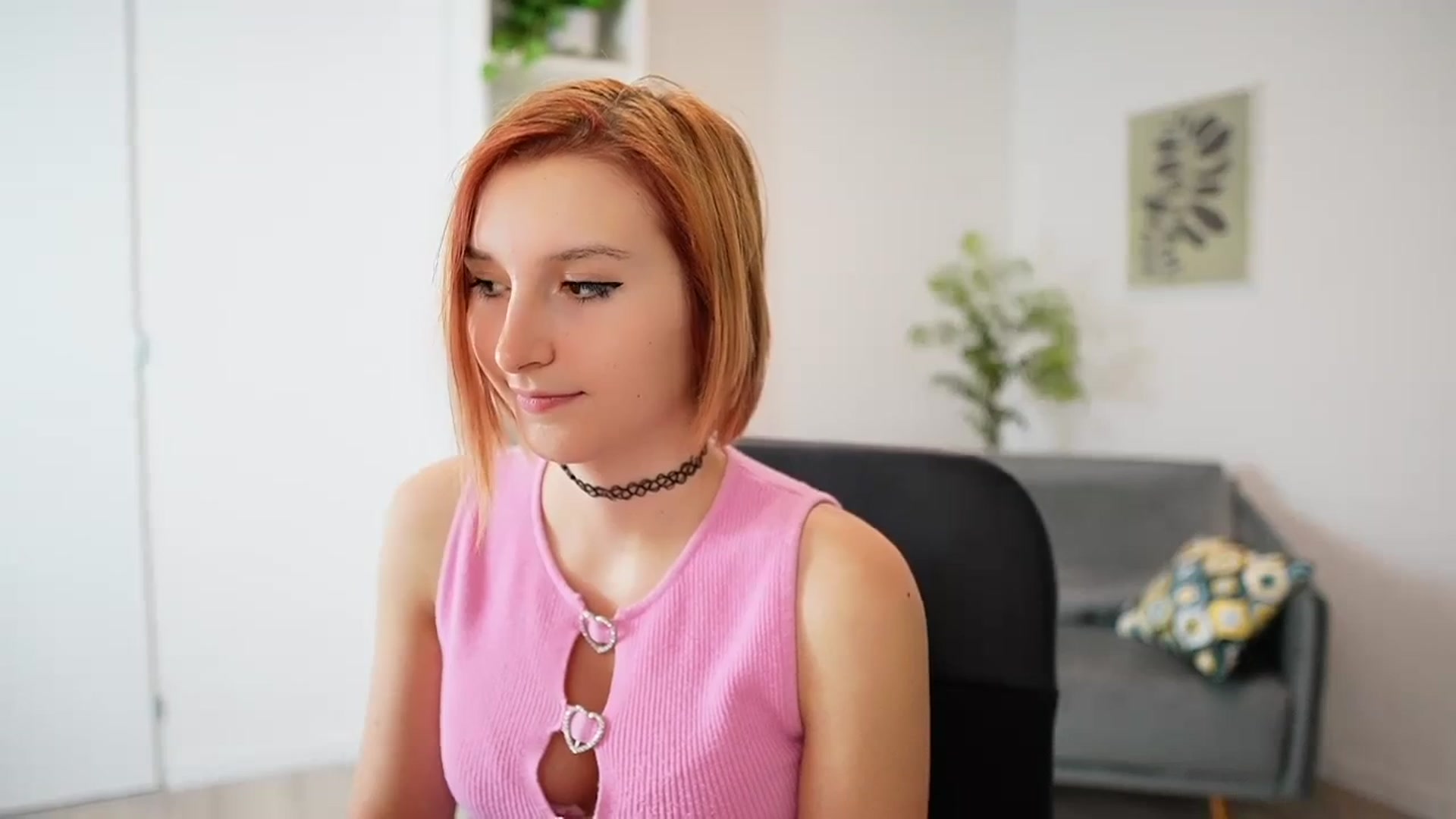 Gallery image thumbnail from Katei_England's myfreecams stream on, 10/15/2023, 11:53 image 18 of 20