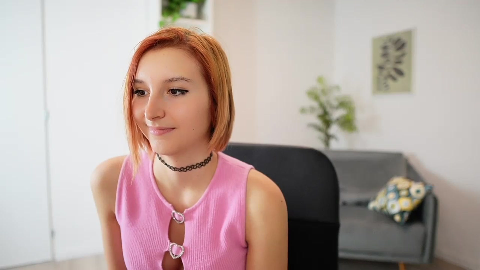 Gallery image thumbnail from Katei_England's myfreecams stream on, 10/15/2023, 11:53 image 11 of 20