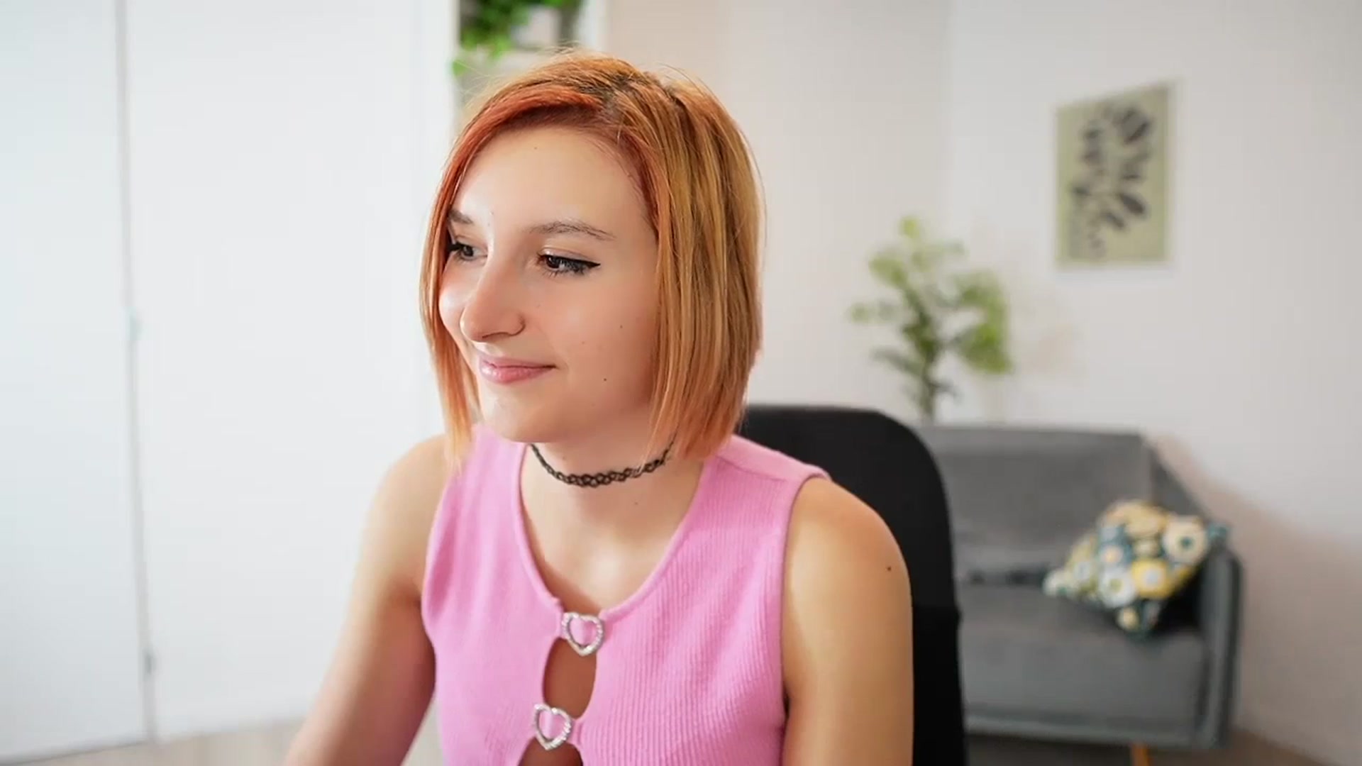 Gallery image thumbnail from Katei_England's myfreecams stream on, 10/15/2023, 12:42 image 3 of 20